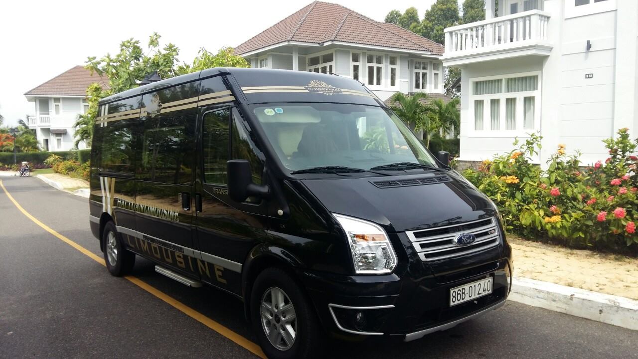 Hai Tuan bus company specializes in Saigon Mui Ne Limousine route